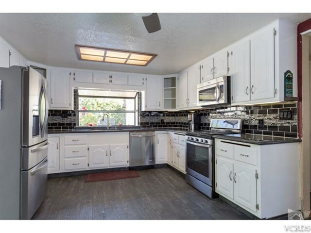 Property Photo:  1369 Friant Avenue  CA 93065 