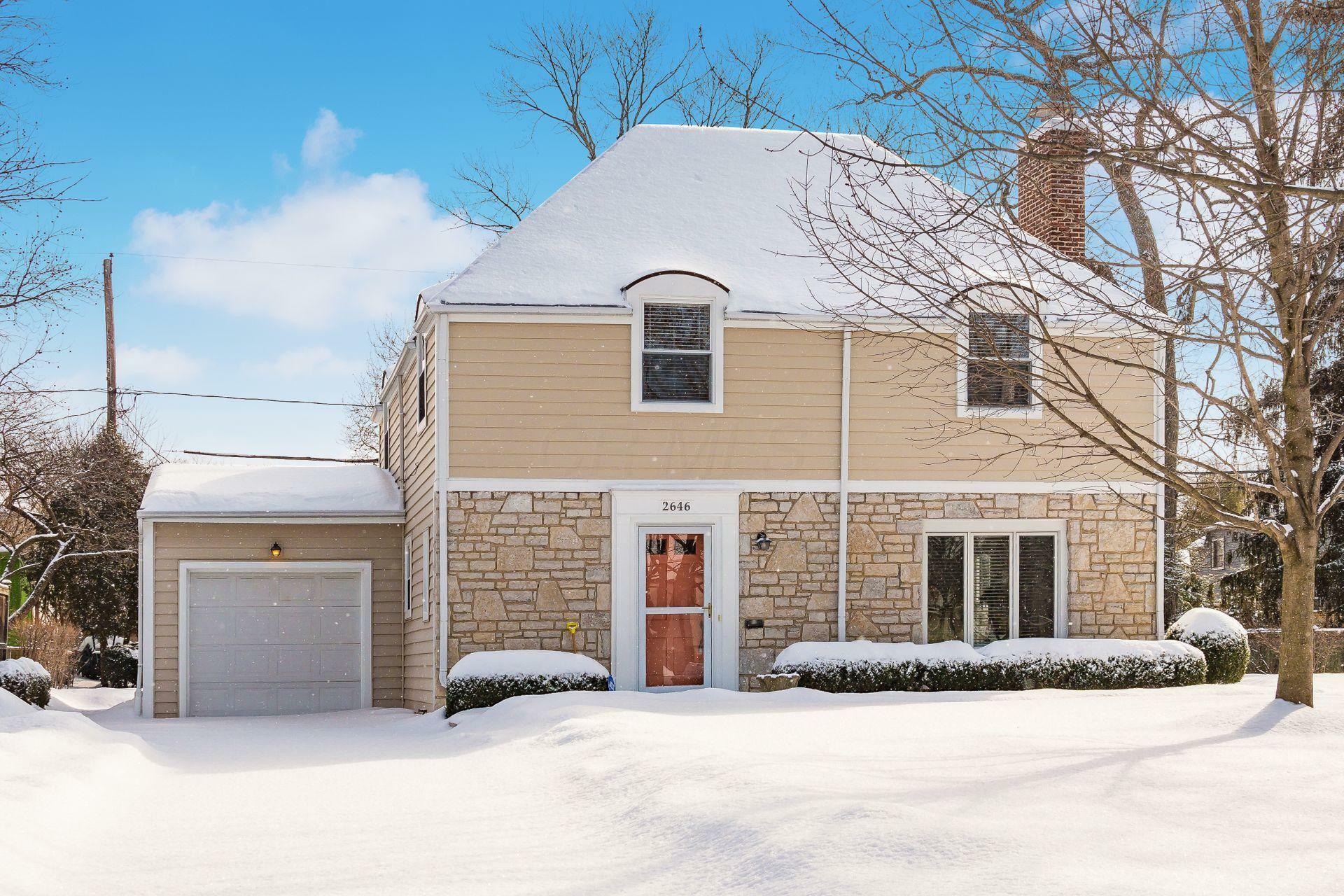 Property Photo: 2646 Northwest Boulevard OH 43221