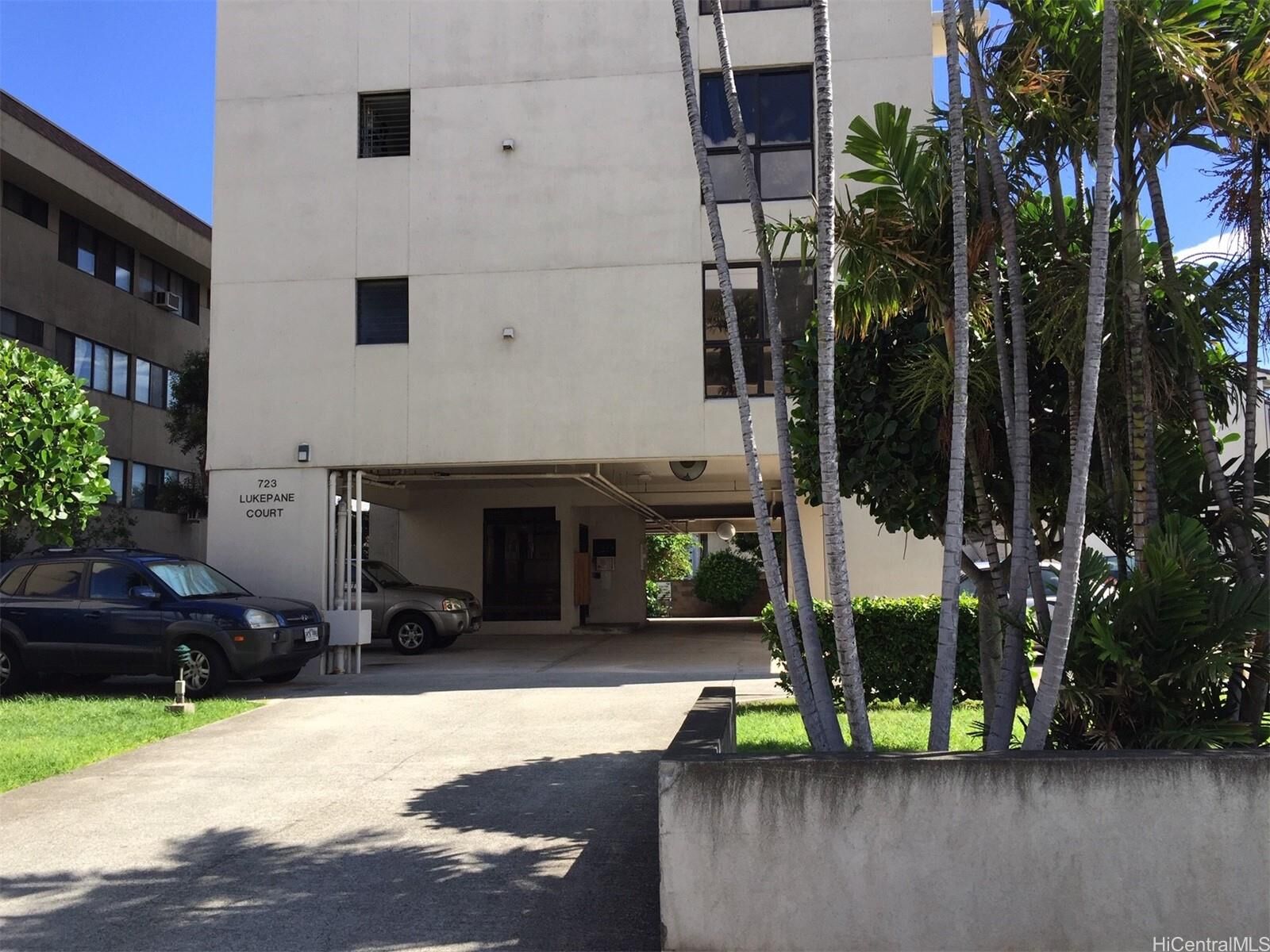 Property Photo:  723 Lukepane Avenue 2B  HI 96816 