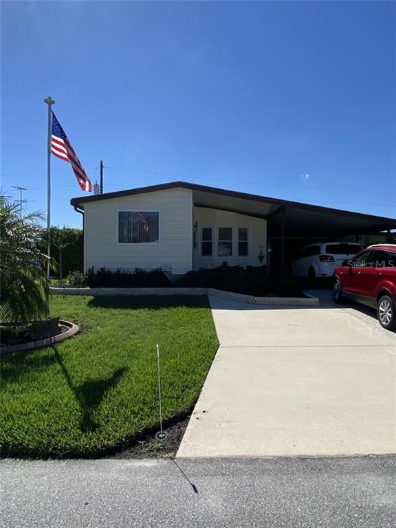 Property Photo:  8605 Breeze Hill Drive  FL 33898 