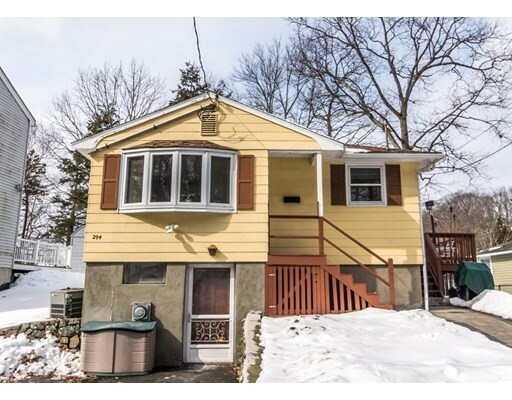 Property Photo: 294 Lincoln St MA 02451