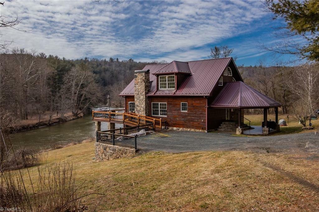 Property Photo:  349 Flint River Drive  NC 28644 