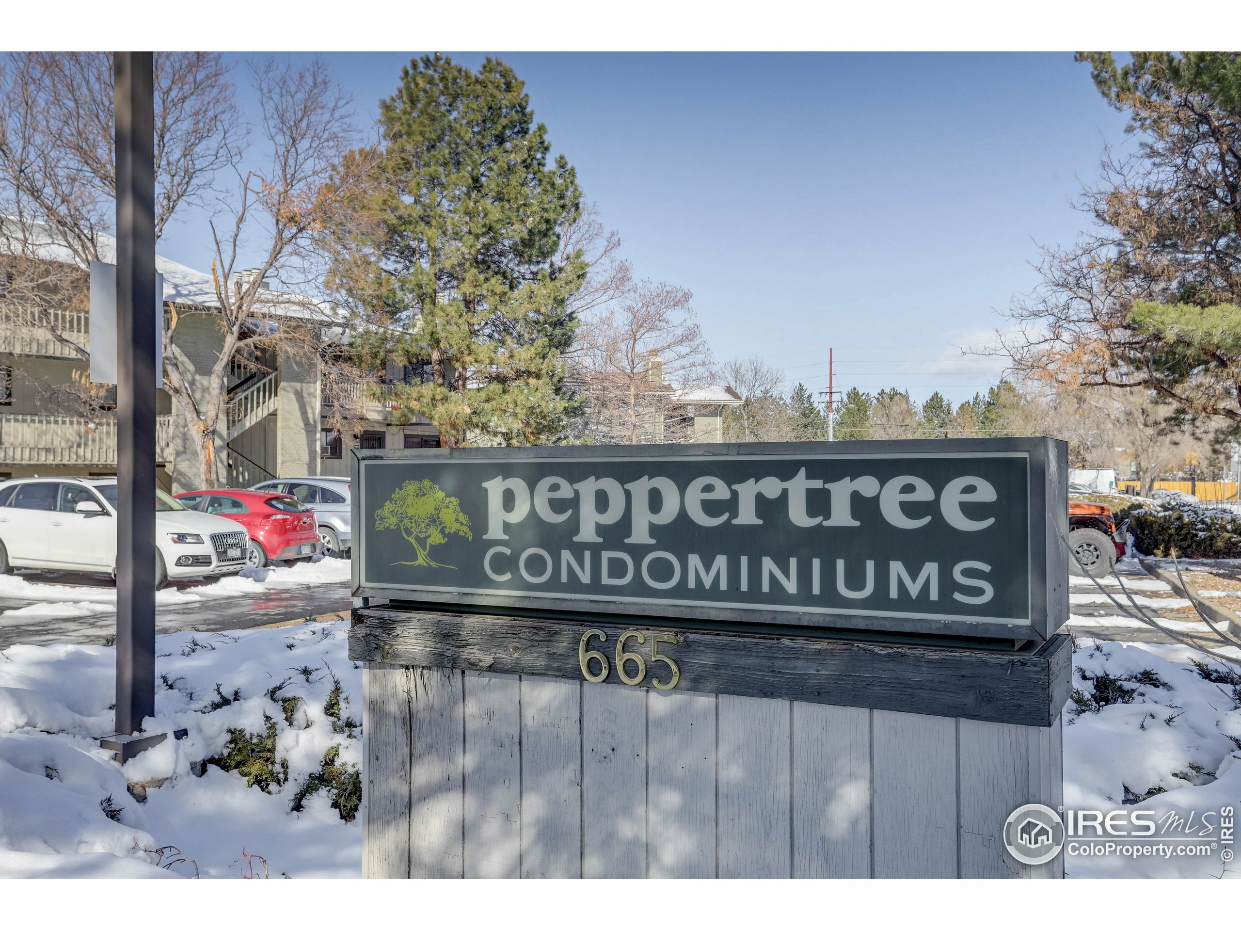 Property Photo: 665 Manhattan Dr 1 CO 80303
