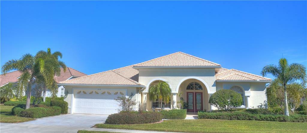 Property Photo: 1212 Silver Lake Court FL 34285
