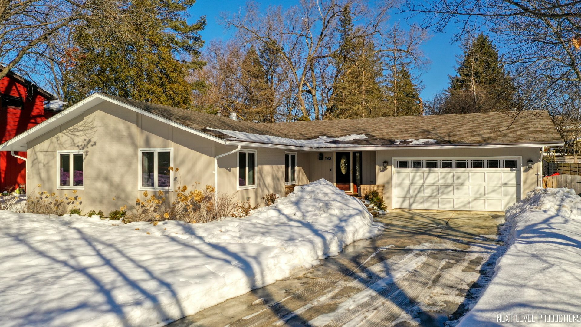 Property Photo:  1518 Hillcrest Road  IL 60516 