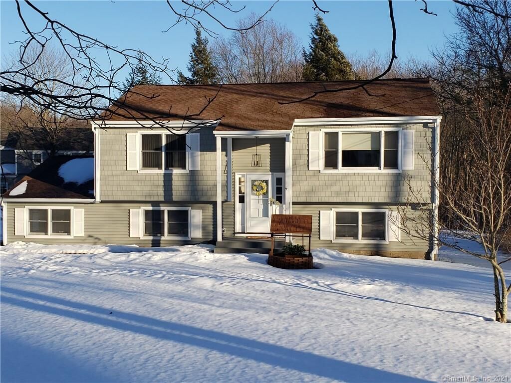 Property Photo: 26 West Road CT 06447