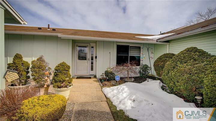23 Celtis Plaza  Monroe NJ 08831 photo