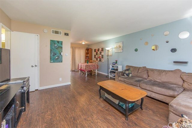 Property Photo:  1212 Llama Court  CA 93003 