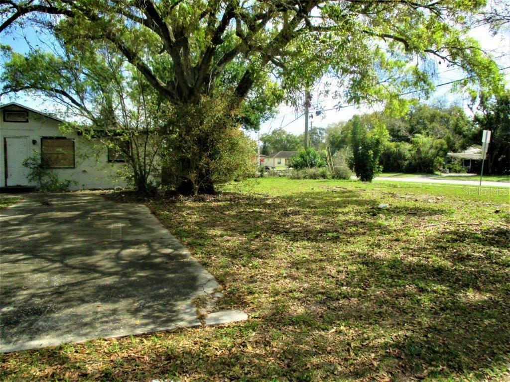 Property Photo:  2865 62nd Avenue N  FL 33702 