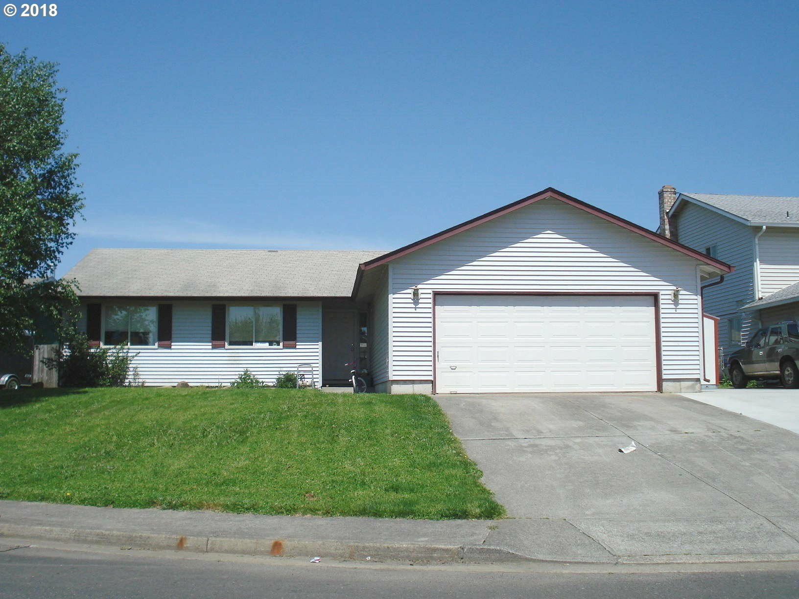 Property Photo:  4086 A Loop  WA 98671 