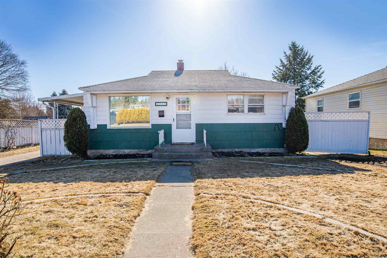 Property Photo: 2315 W Francis Ave WA 99205