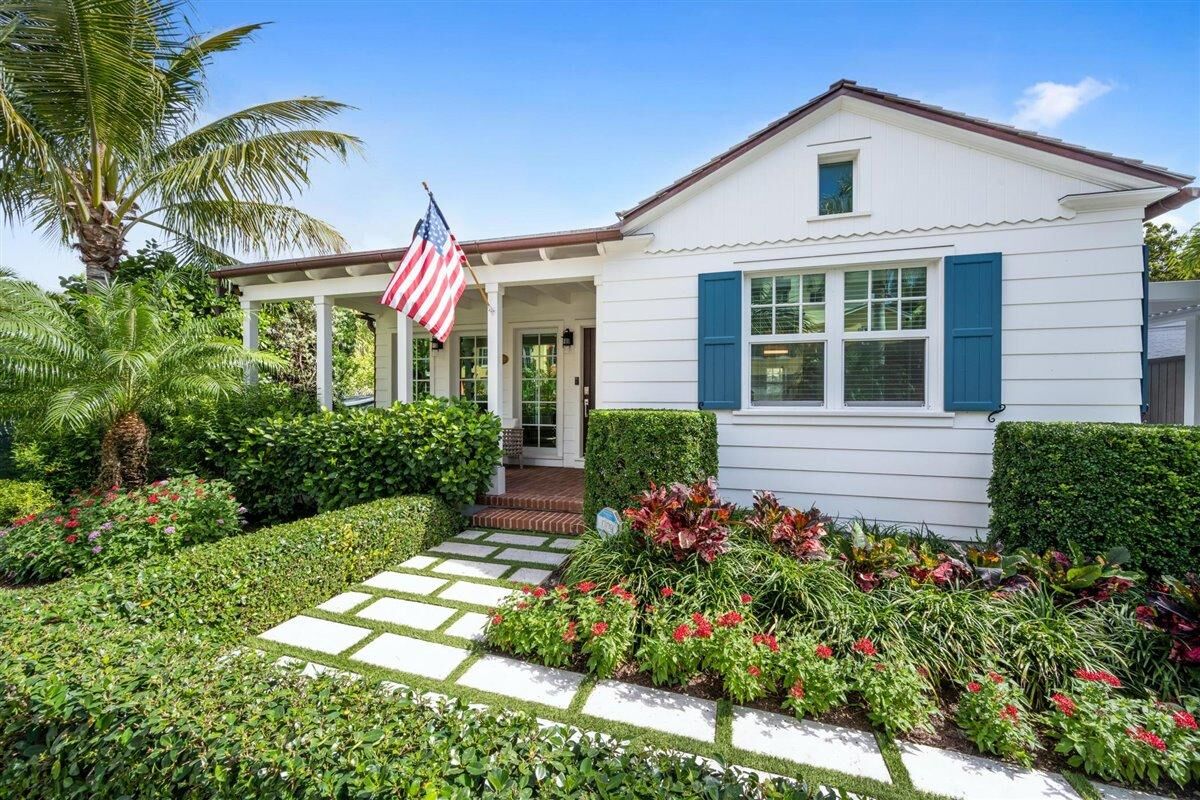 Property Photo:  55 SE 7th Avenue  FL 33483 