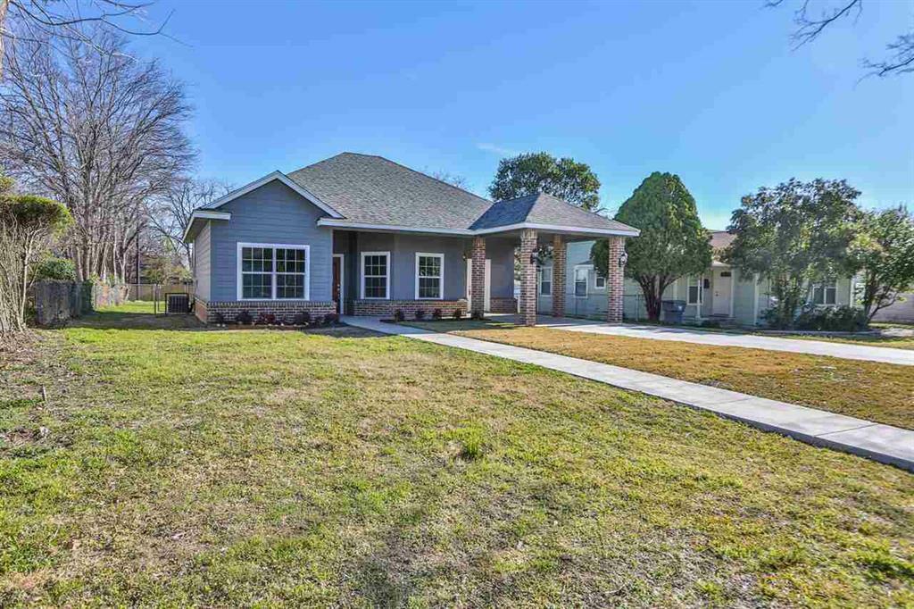 Property Photo:  2720 Colcord Avenue  TX 76707 