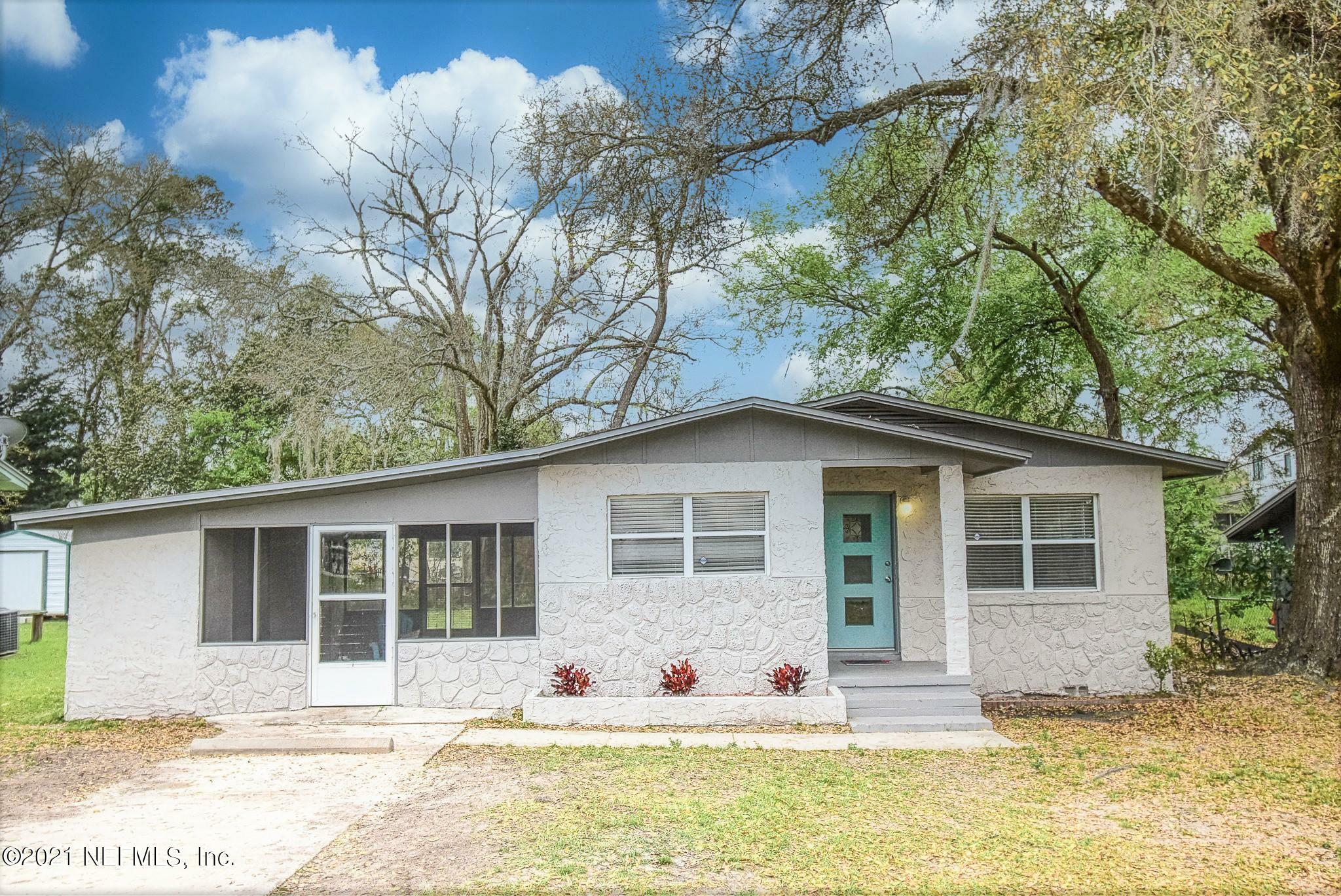 Property Photo:  1310 Prospect Street  FL 32177 