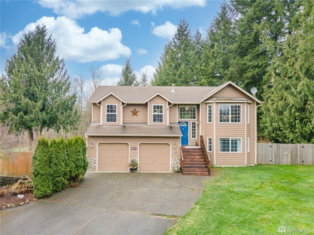 Property Photo:  8008 Skinner Rd  WA 98252 