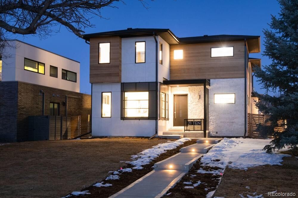 Property Photo:  2110 S Cook Street  CO 80210 