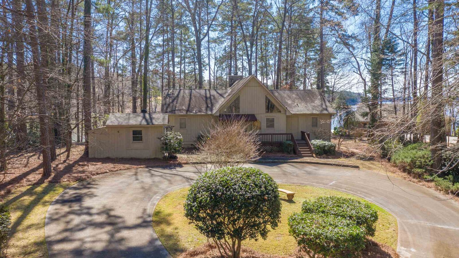 Property Photo: 1220 Dogwood Drive GA 30642