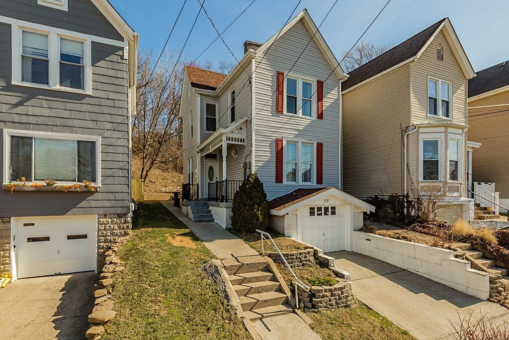 Property Photo: 1021 Taylor Avenue KY 41073