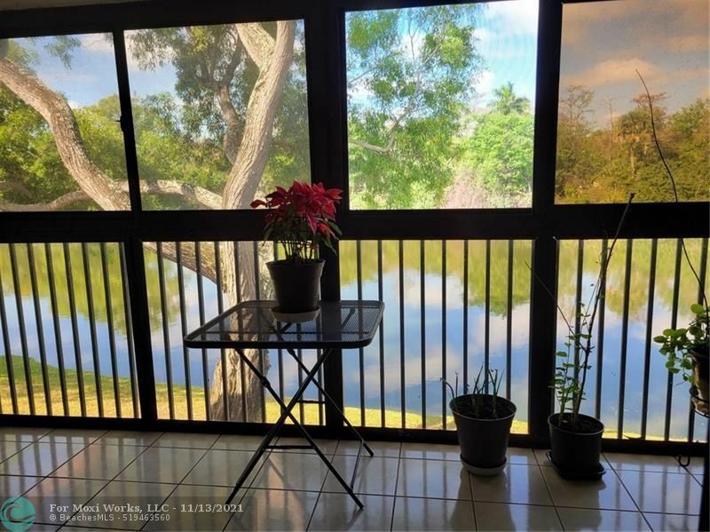 Property Photo:  3873 N Carambola Cir 2956  FL 33066 