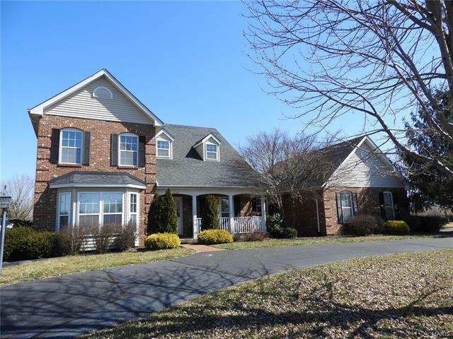 Property Photo:  5138 White Oak Drive   62285 