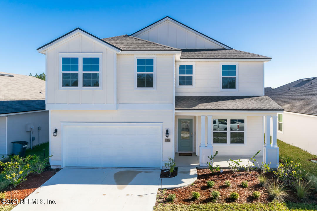 Property Photo:  8047 Arctic Fox Road  FL 32222 