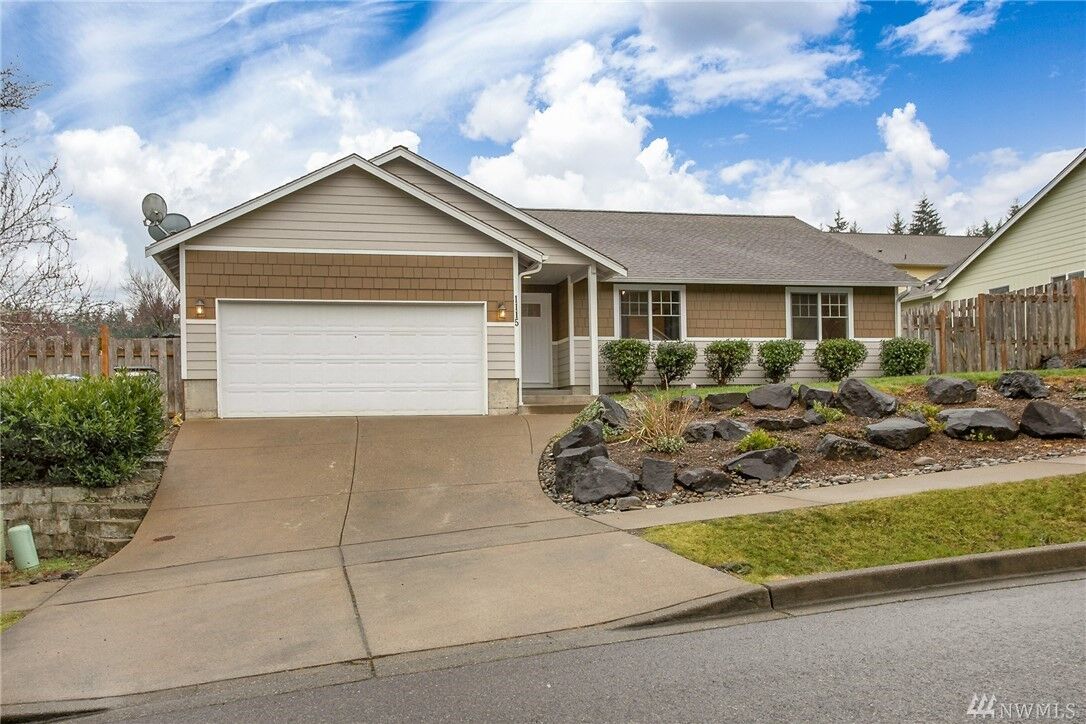 House for sale in Shelton 1115 Wyandotte Ave, Shelton, WA 98584