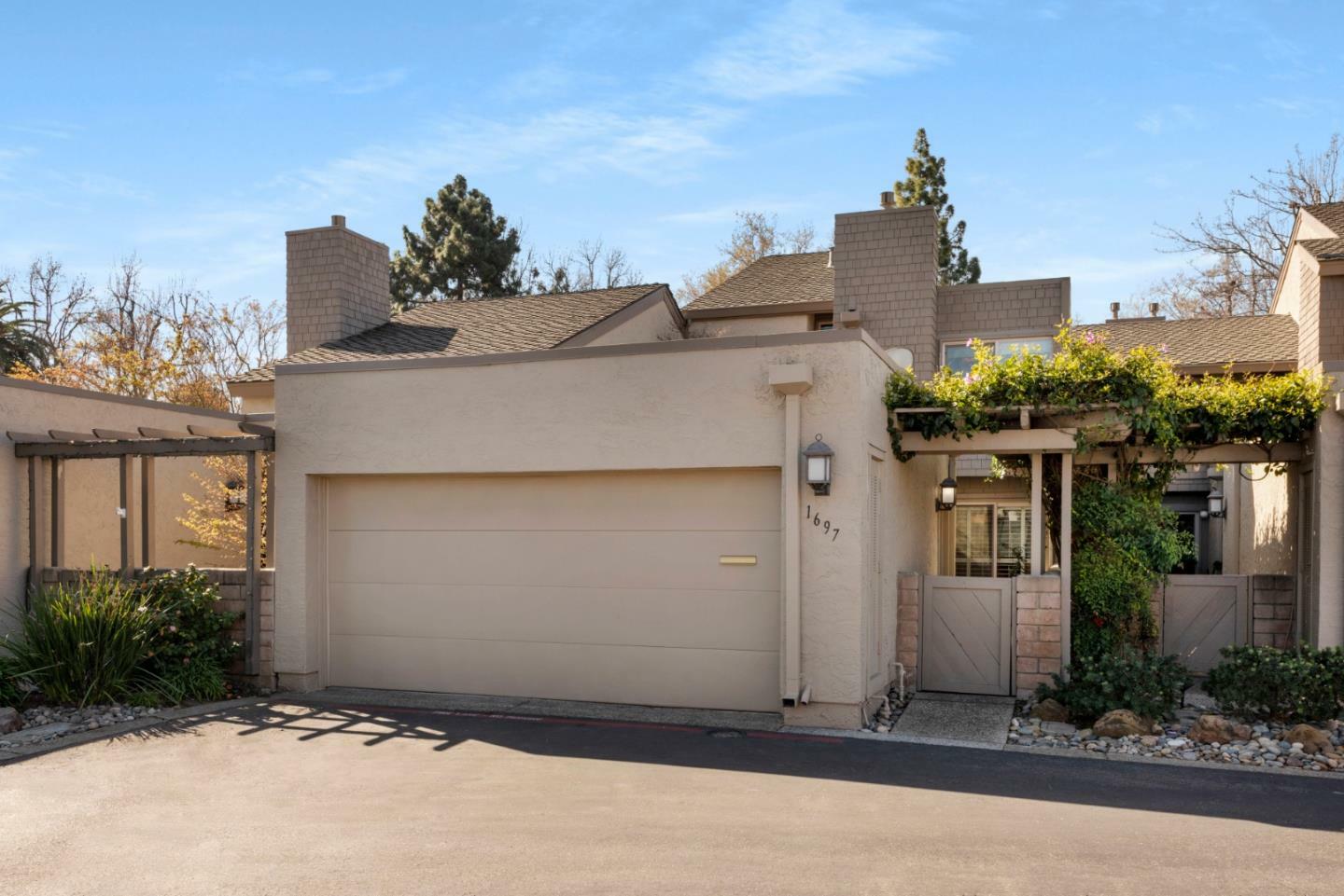 Property Photo:  1697 Sandyrock Court  CA 95125 