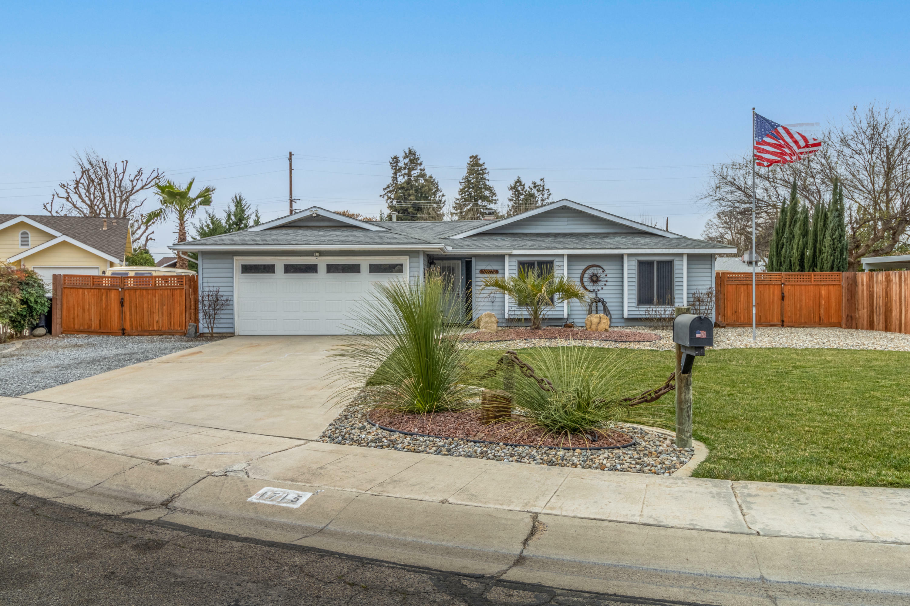 Property Photo:  1715 S Bradley Street  CA 93292 