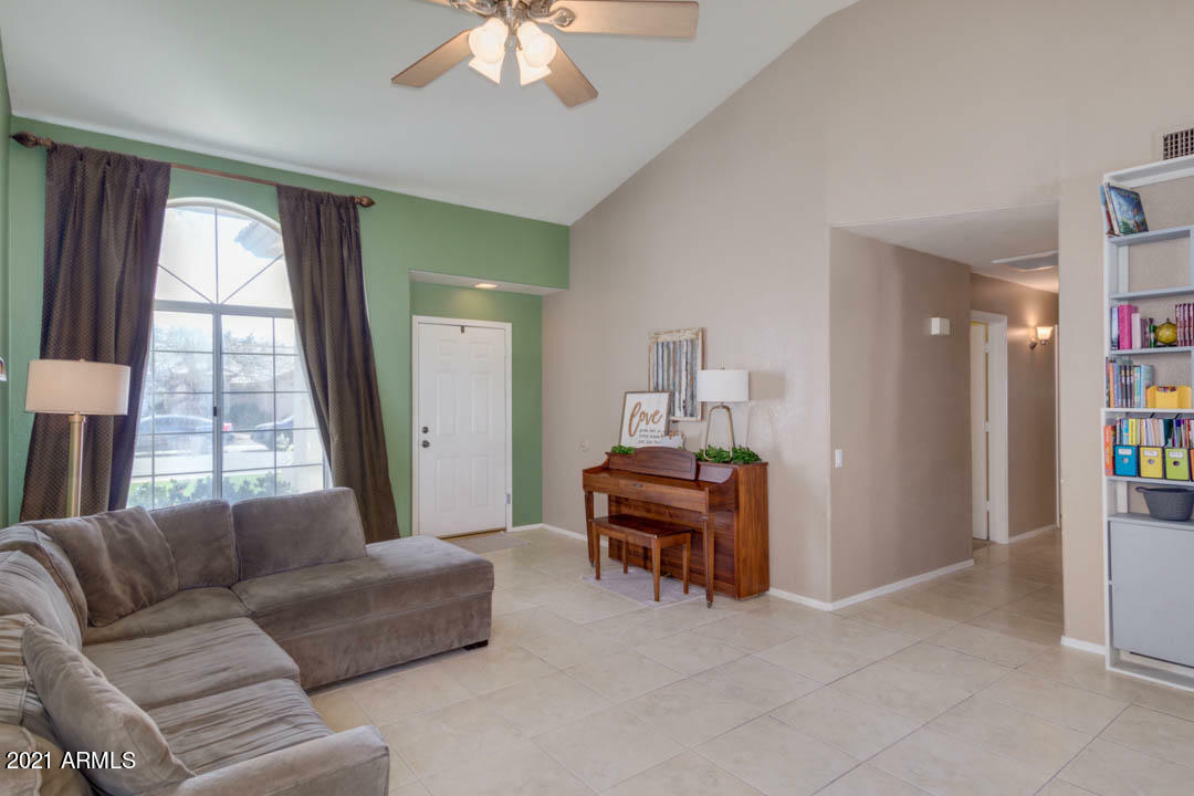 Property Photo:  1460 W Gail Drive  AZ 85224 