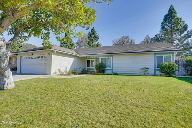 Property Photo:  882 Maplewood Avenue  CA 91320 