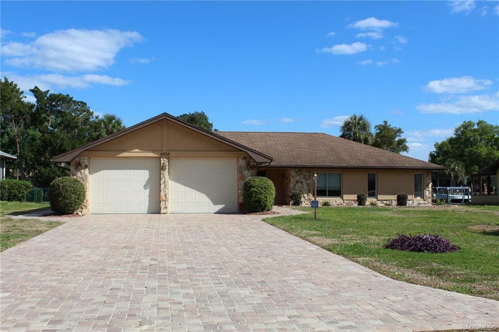 Property Photo:  5035 S Deep Water Point  FL 34448 