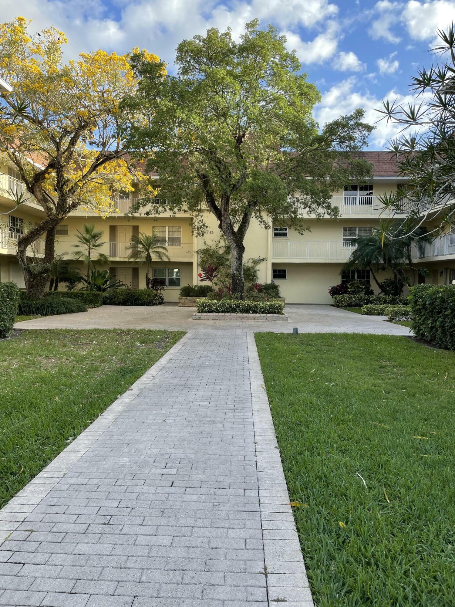 Property Photo:  5510 Tamberlane Circle 144  FL 33418 