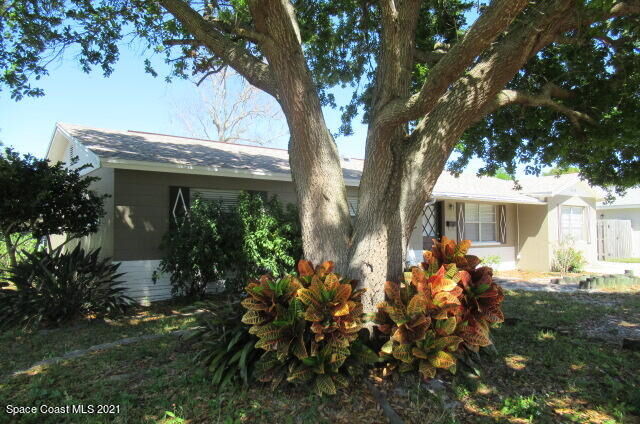 Property Photo:  2888 Rheims Avenue  FL 32935 
