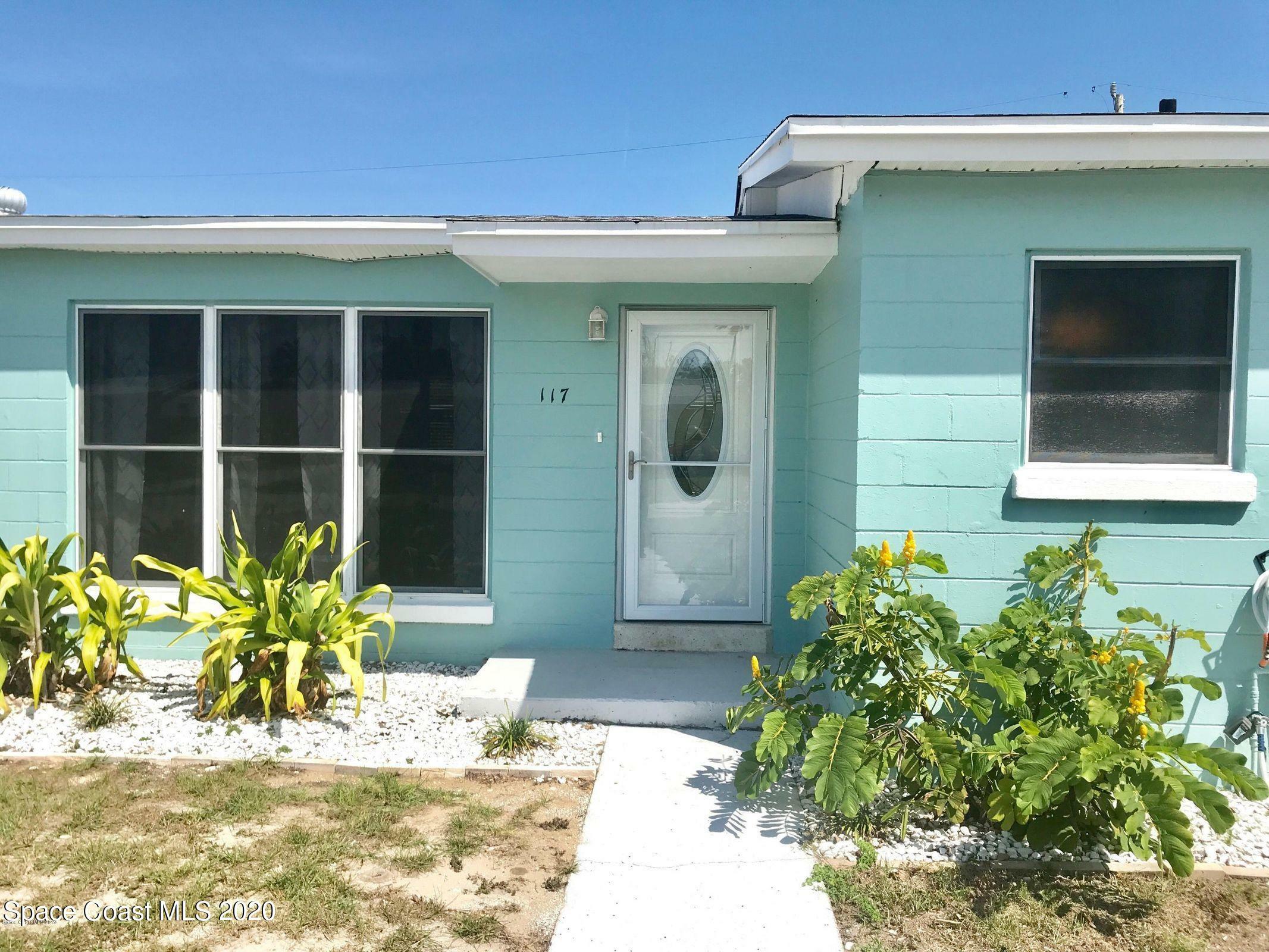Property Photo: 117 SE 3rd Street FL 32937