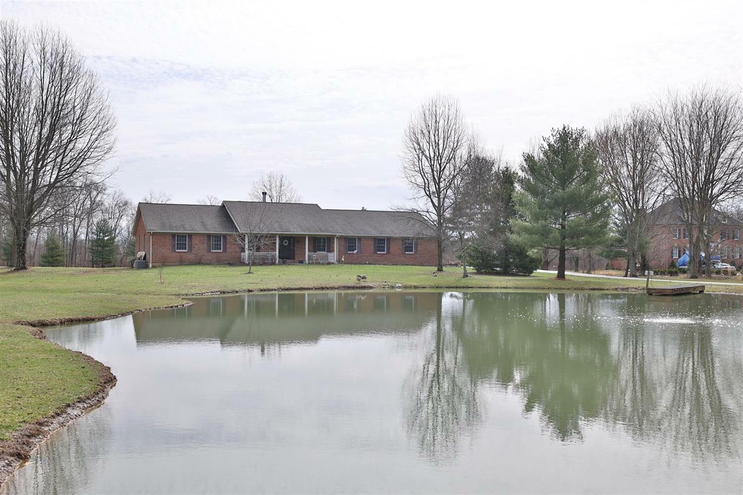 Property Photo: 3568 Calumet Drive OH 45245