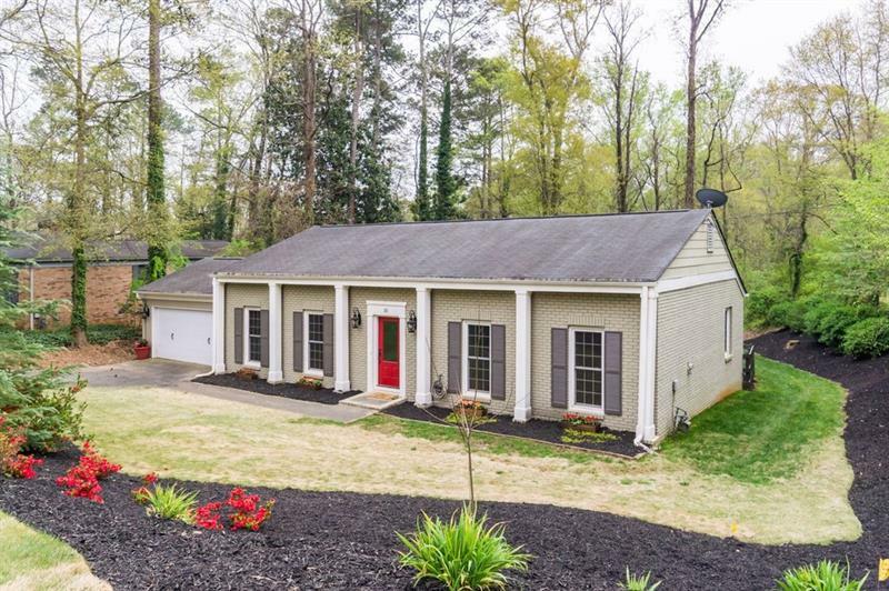 Property Photo: 35 Willow Springs GA 30075
