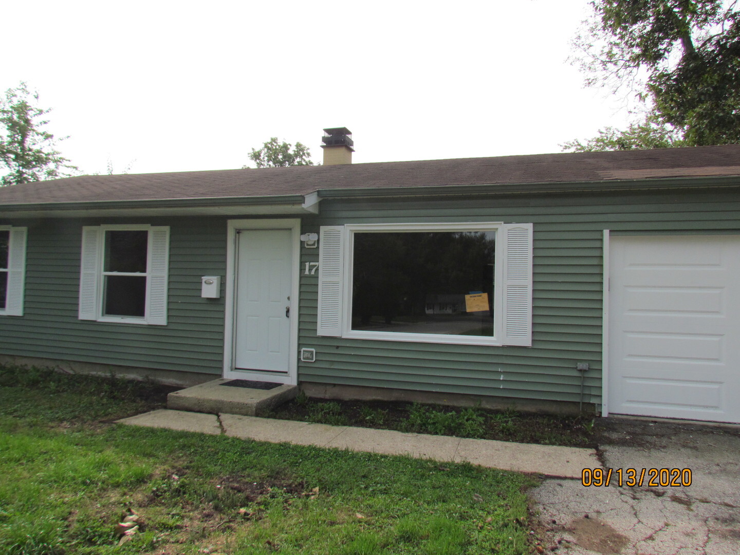 Property Photo: 17 E Pine Street IL 60107