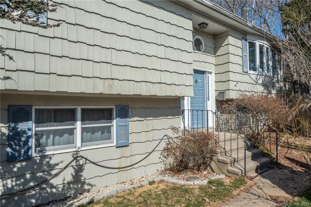 Property Photo: 159 Grove Place CT 06516