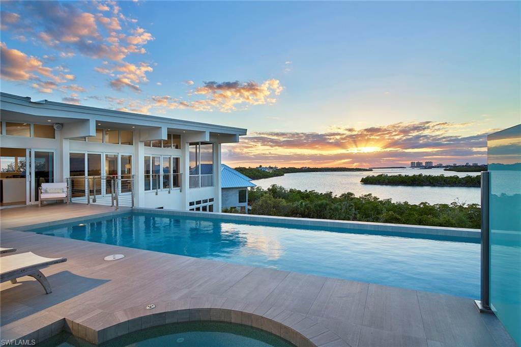 Property Photo: 1143 Blue Hill Creek Dr FL 34145