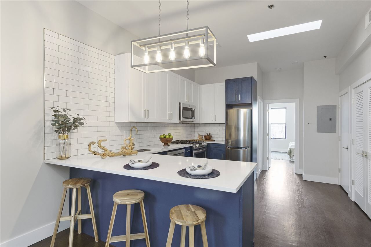 Property Photo:  3505 Kennedy Blvd 4R  NJ 07307 