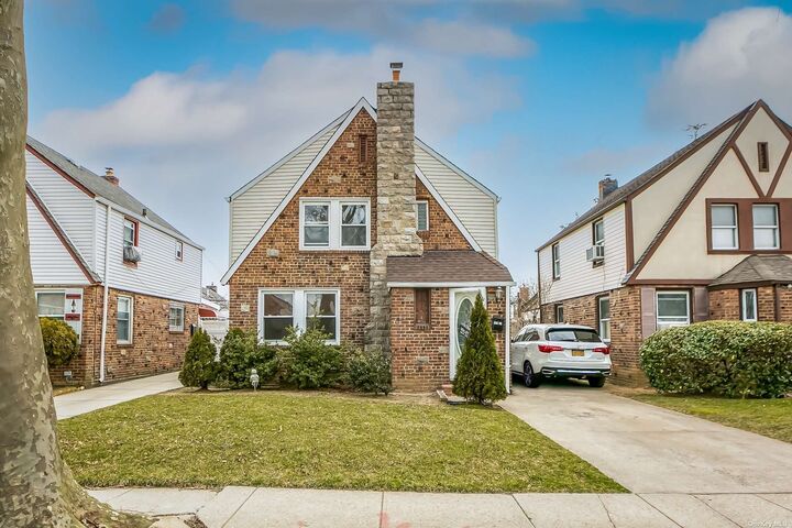 221-27 113th Drive  Queens Village NY 11429 photo
