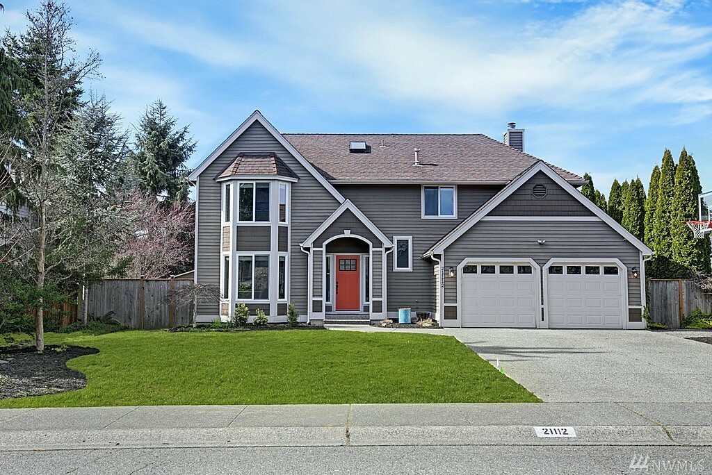 Property Photo:  21112 33rd Dr SE  WA 98021 