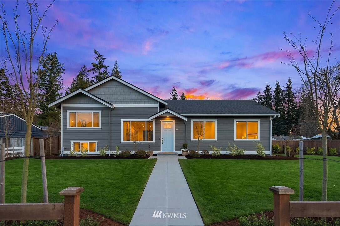 Property Photo: 10610 240th Place SW WA 98020
