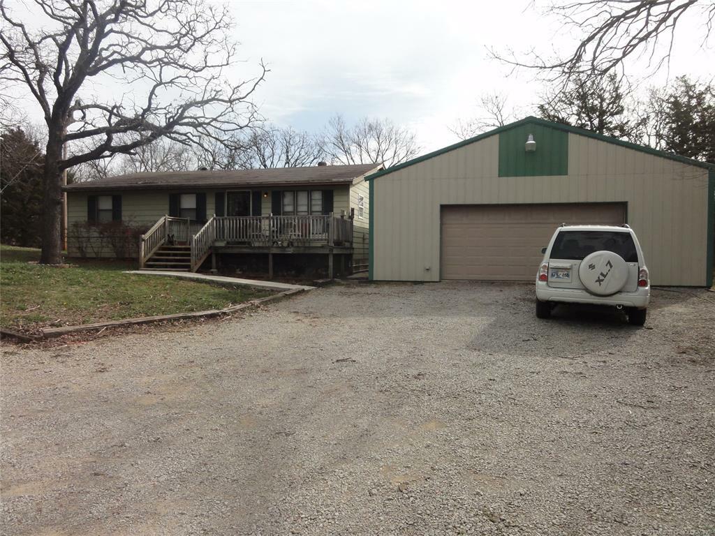 Property Photo:  1375 County Road 2732  OK 74003 