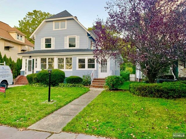 Property Photo:  423 Larch Avenue  NJ 07603 