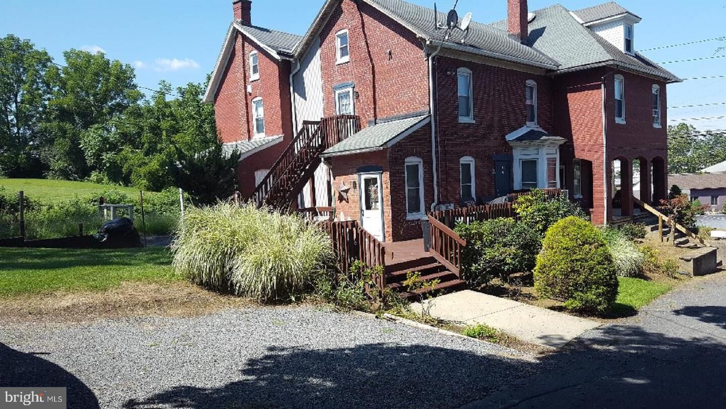 Property Photo: 886 Columbia Avenue PA 19608