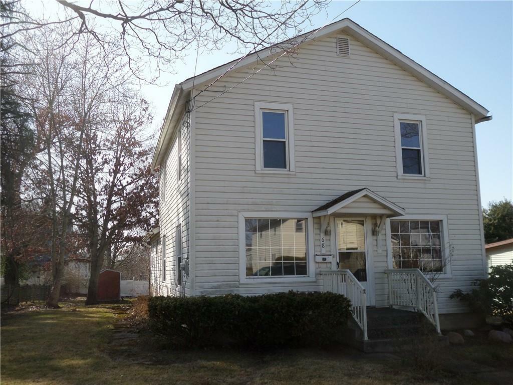 Property Photo:  68 Market Street  PA 16401 