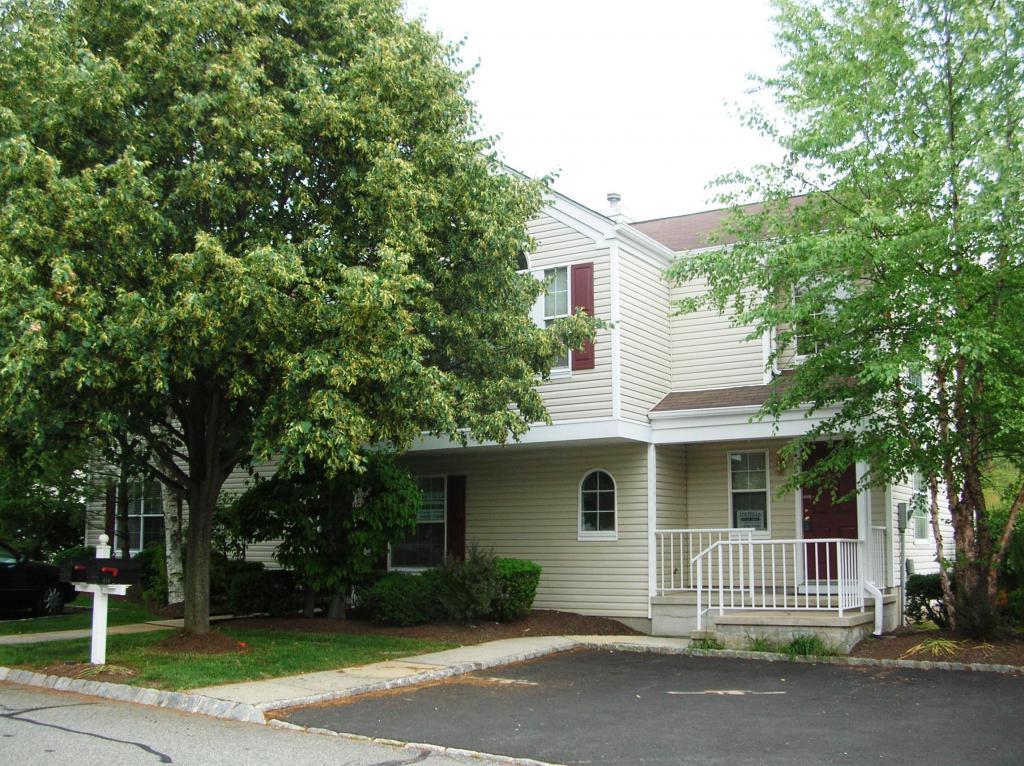 Property Photo: 416 Cardinal Ln NJ 07921