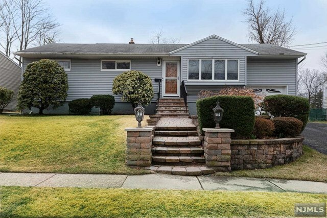 Property Photo: 7 White Beeches Drive NJ 07628