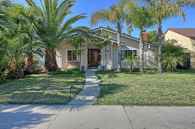 Property Photo:  1241 Camelot Way  CA 93030 